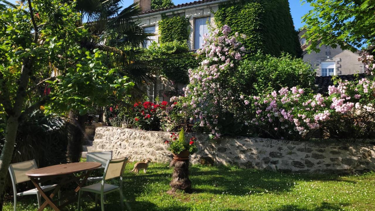 Relais De La Renaissance Bed & Breakfast Saint-Michel-de-Montaigne Luaran gambar